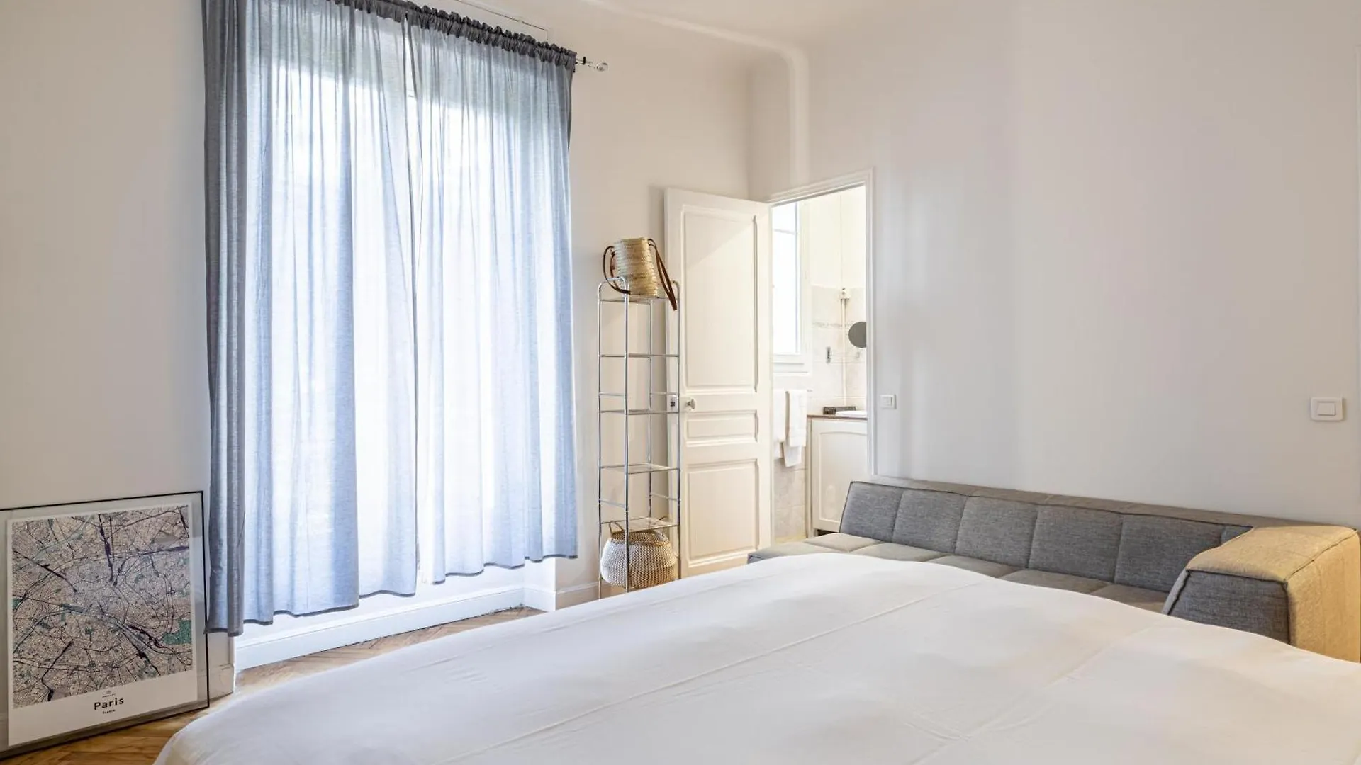Le Bourgeois Avec Balcon, Somptueux Et Lumineux, Idealement Situe Κάννες 0*,